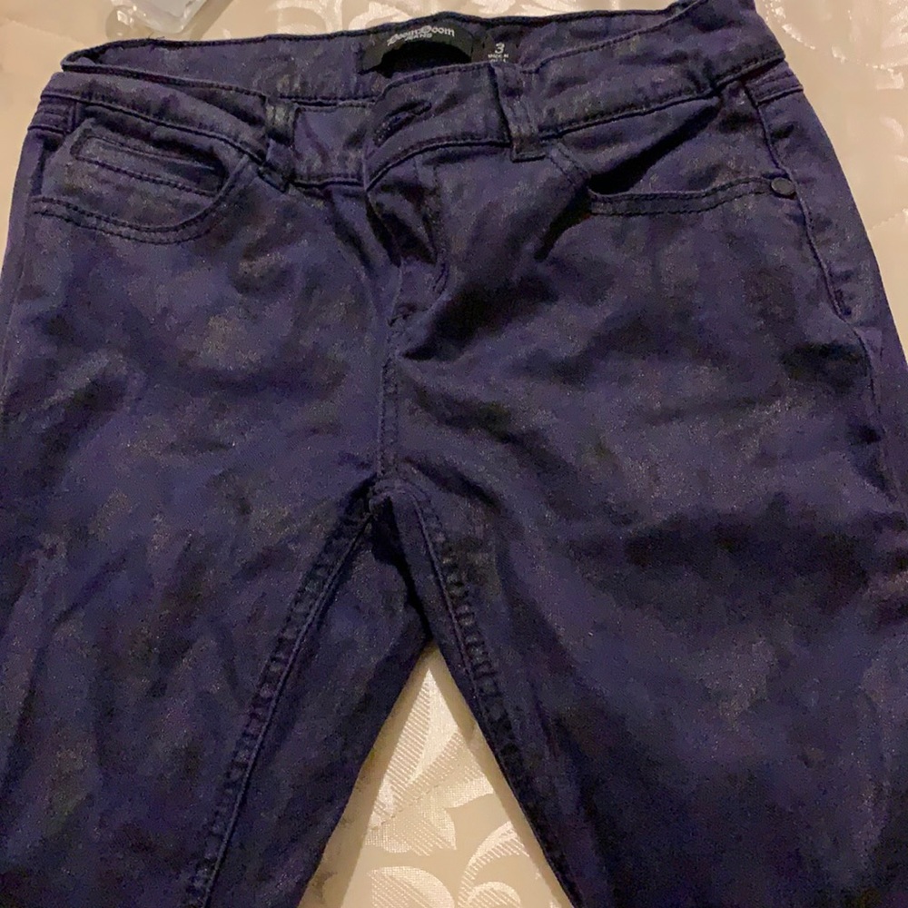Fitted leather pants